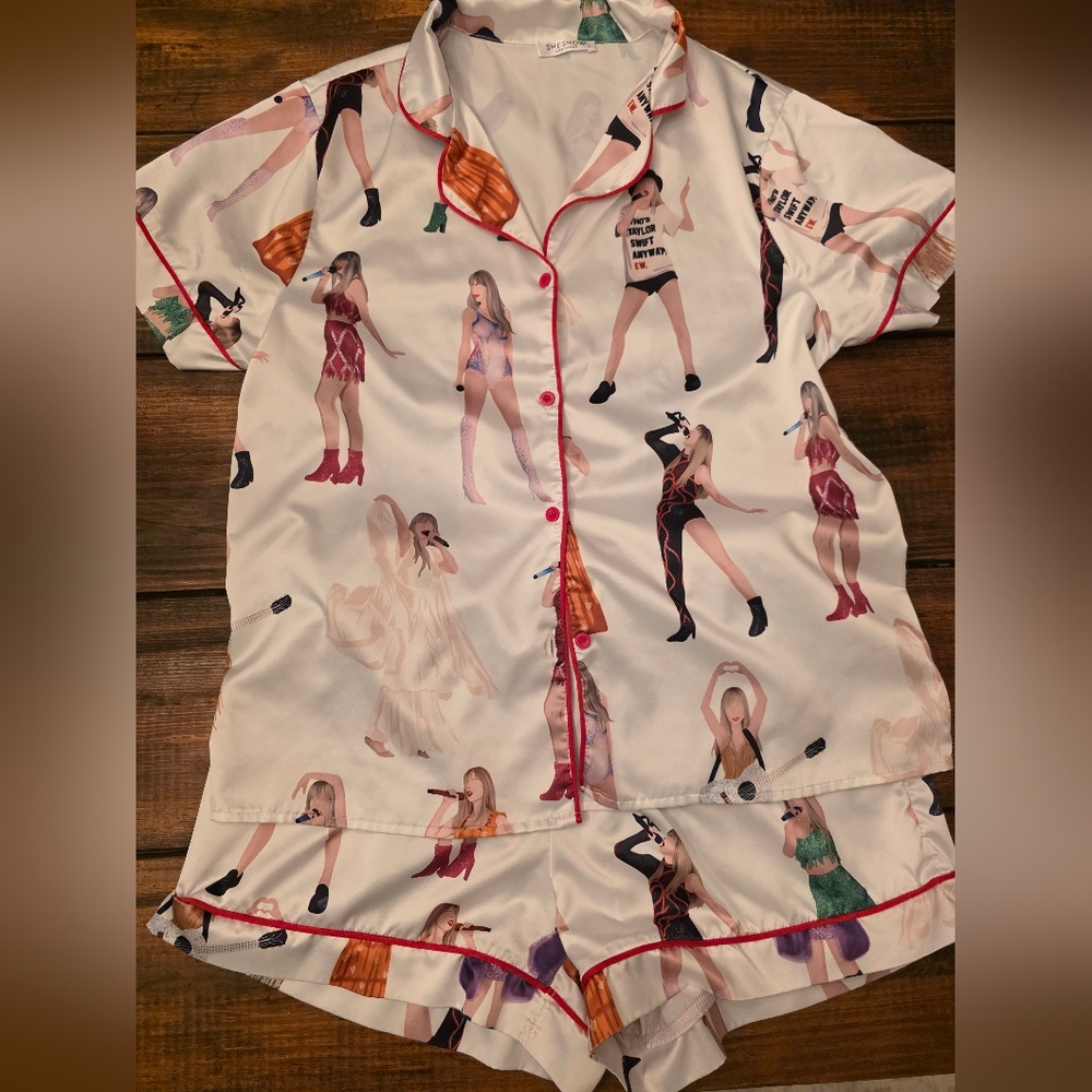 Satin Short Pajama Set with Performer Print - White/Pink Trim